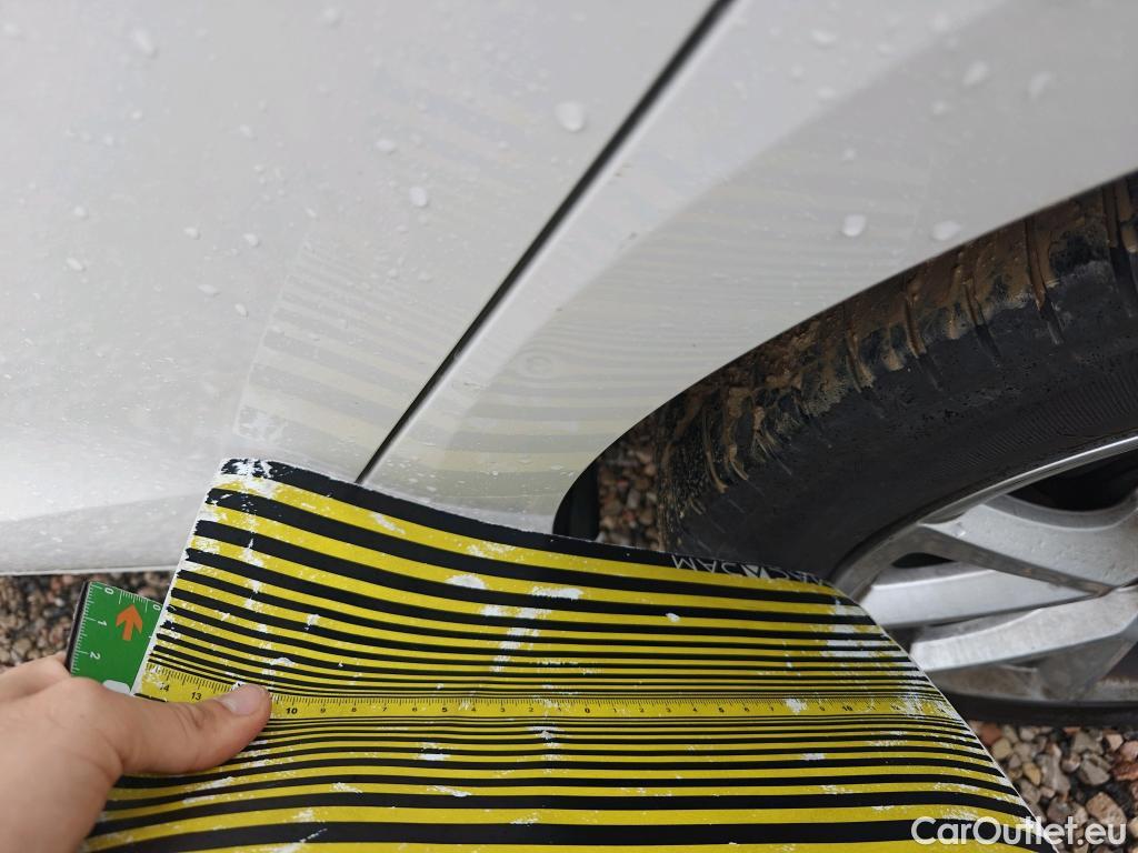  Seat  Leon  Sportstourer Style XL 2.0 TDI 115CV MT6 E6d #2