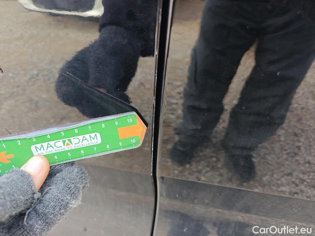  Volvo  XC 40 VOLVO XC40 / 2021 / 5P / todoterreno 1.5 T4 Recharge PHEV Core Auto #15