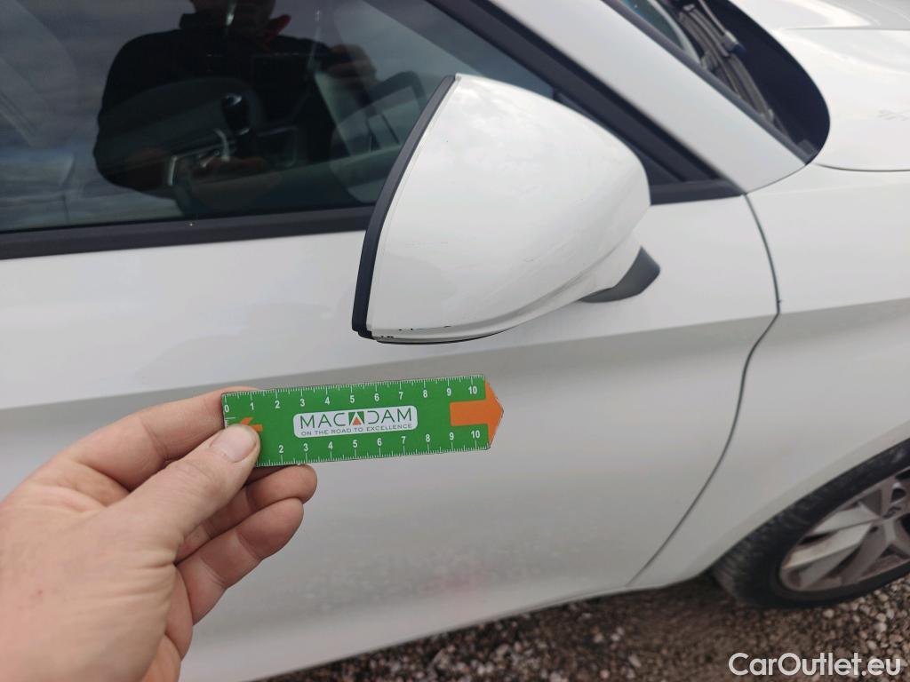  Land Rover  Discovery SEAT Nuevo León / 2020 / 5P / berlina con portón 2.0 TDI 85kW S&S Style Go(SP) #17