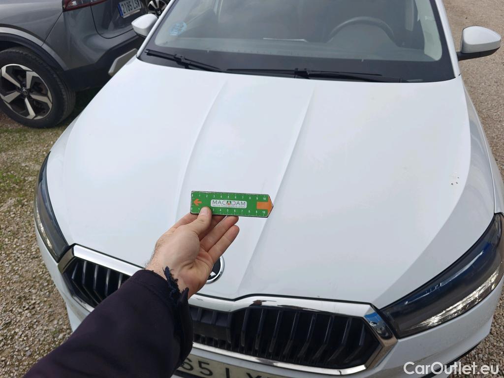  Skoda  Fabia SKODA  / 2021 / 5P / berlina con portón 1.0 TSI 70KW (95CV) Ambition #37