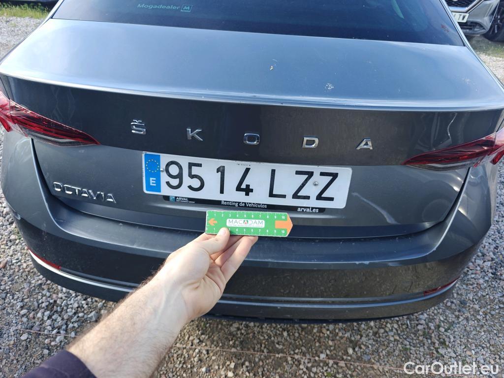  Skoda  Octavia SKODA  / 2020 / 5P / berlina con portón 2.0 TDI 85kW (115CV) DSG Ambition #1