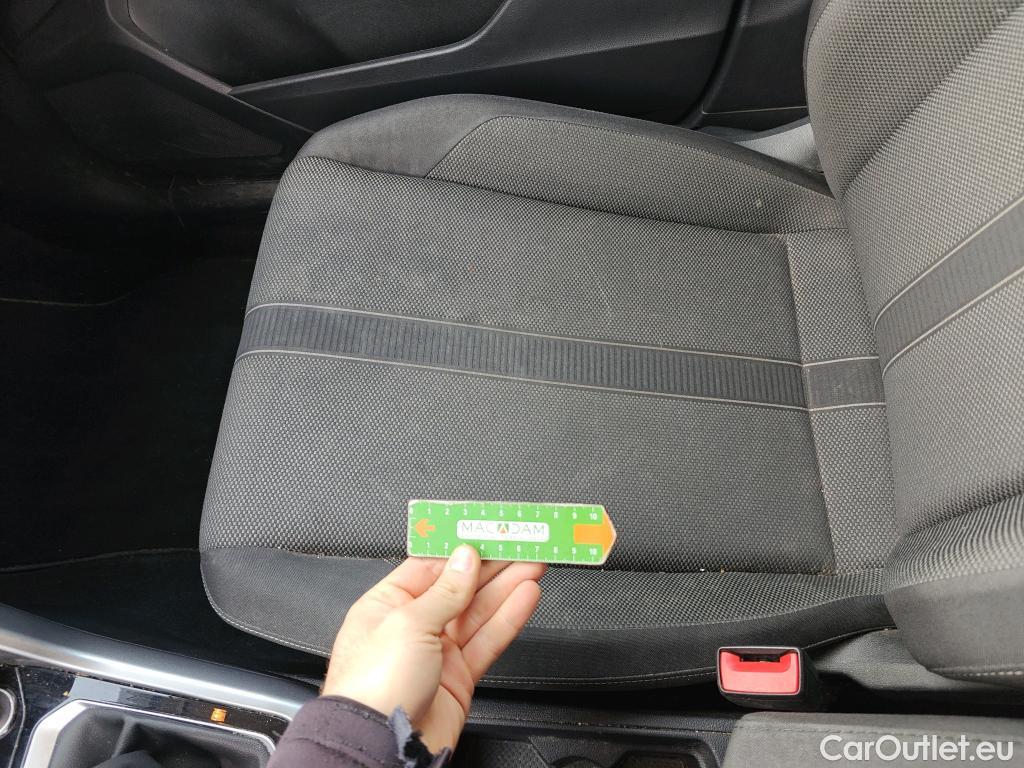  Volkswagen  T-ROC VOLKSWAGEN  / 2021 / 5P / todoterreno Life 2.0 TDI 85kW (115CV) (AC) #13