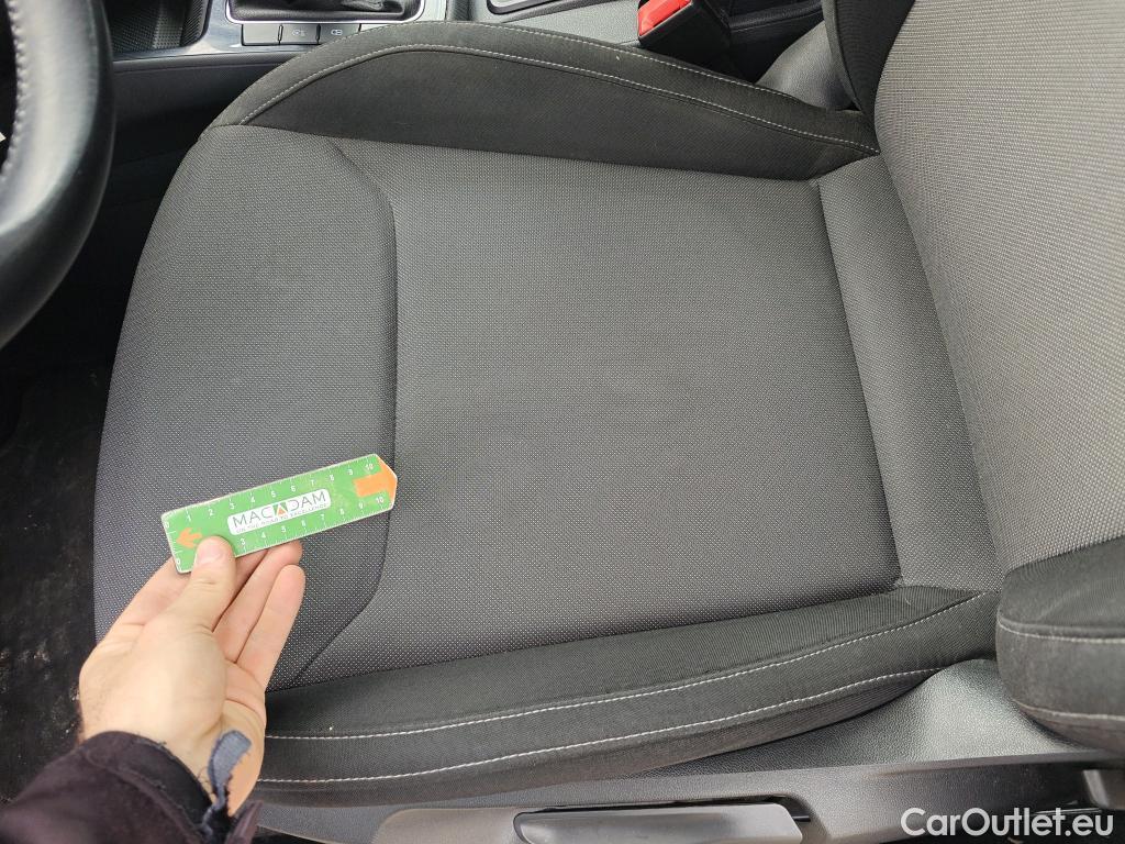  Skoda  Fabia SKODA  / 2021 / 5P / berlina con portón 1.0 TSI 70KW (95CV) Ambition #32