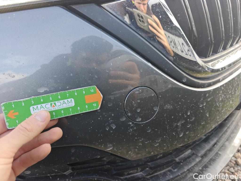  Skoda  Octavia SKODA  / 2020 / 5P / berlina con portón 2.0 TDI 85kW (115CV) DSG Ambition #50