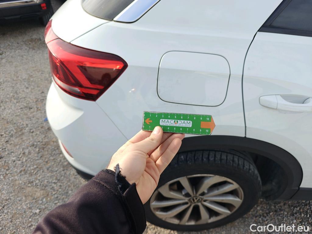  Volkswagen  T-ROC VOLKSWAGEN  / 2021 / 5P / todoterreno Life 2.0 TDI 85kW (115CV) (AC) #49