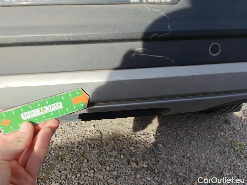  Volkswagen  T-ROC VOLKSWAGEN  / 2021 / 5P / todoterreno Life 2.0 TDI 85kW (115CV) (AC) #20