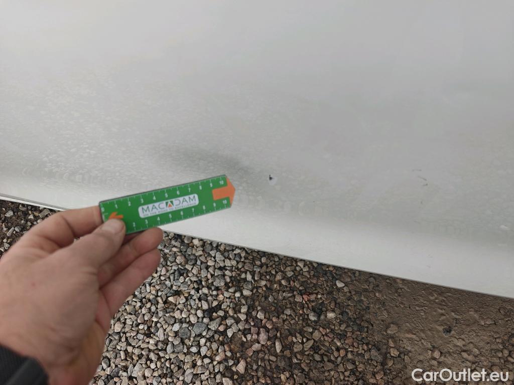  Land Rover  Discovery SEAT Nuevo León / 2020 / 5P / berlina con portón 2.0 TDI 85kW S&S Style Go(SP) #4