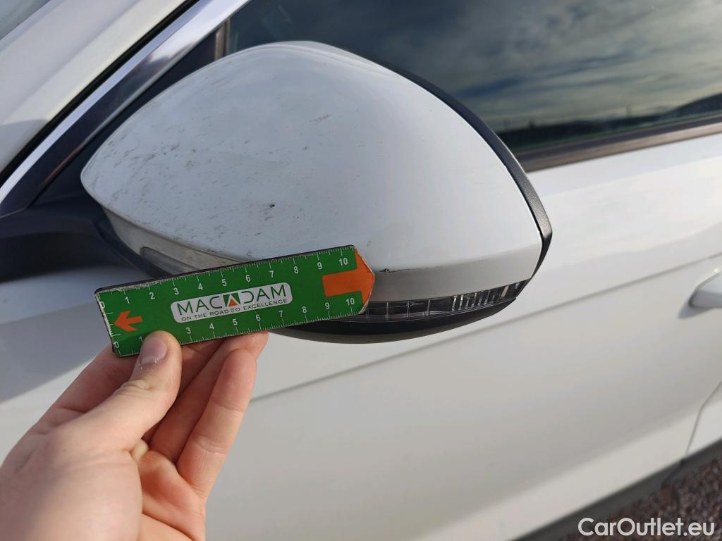  Volkswagen  T-ROC VOLKSWAGEN  / 2021 / 5P / todoterreno Life 2.0 TDI 85kW (115CV) (AC) #53