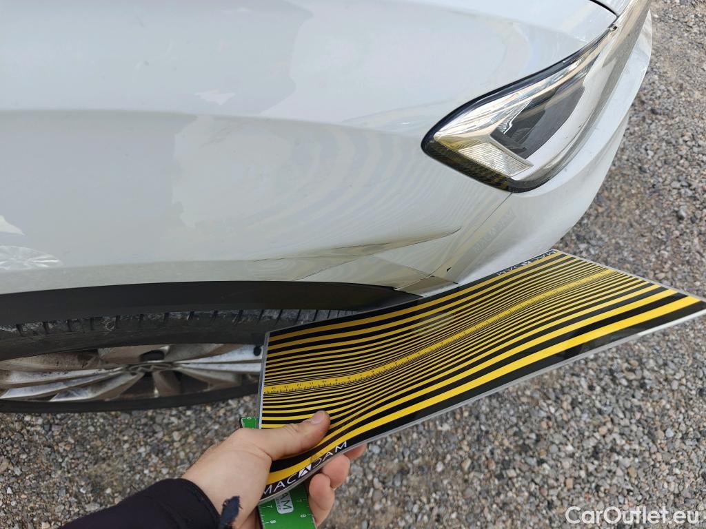  Volkswagen  T-ROC VOLKSWAGEN  / 2021 / 5P / todoterreno Life 2.0 TDI 85kW (115CV) (AC) #4