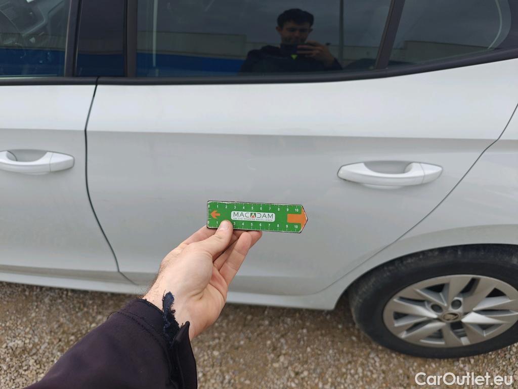  Skoda  Fabia SKODA  / 2021 / 5P / berlina con portón 1.0 TSI 70KW (95CV) Ambition #24