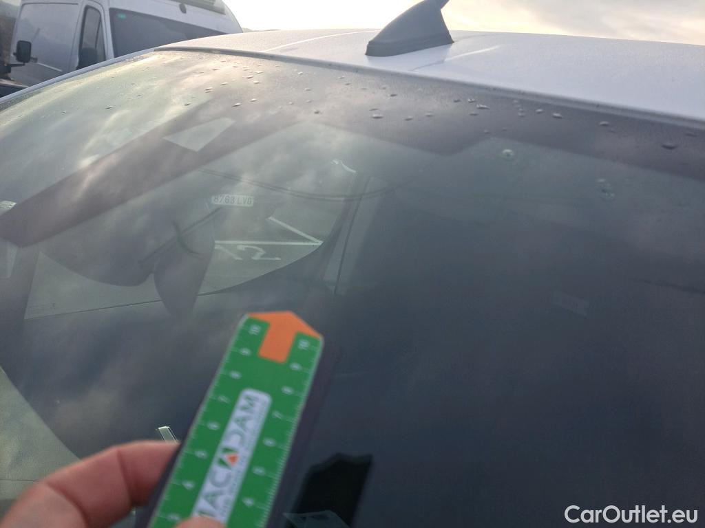  Citroen  Berlingo CITROEN  / 2018 / 4P / furgón derivado de turismo Talla M e- 50kWh CLUB #2