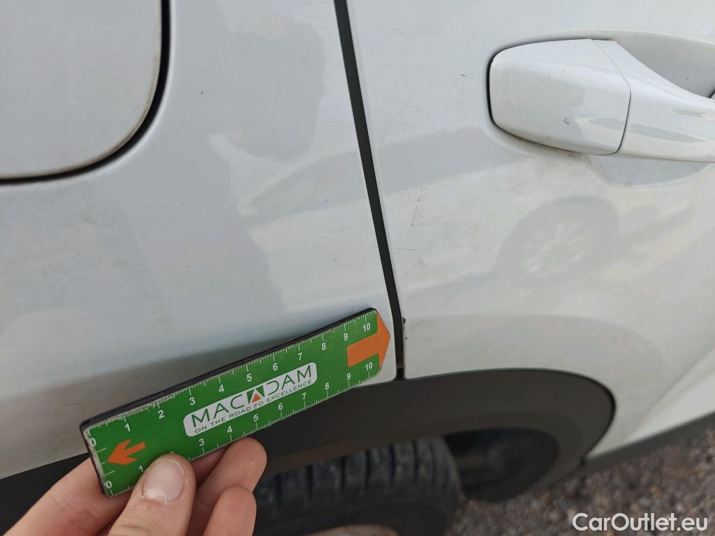  Volkswagen  T-ROC VOLKSWAGEN  / 2021 / 5P / todoterreno Life 2.0 TDI 85kW (115CV) (AC) #46