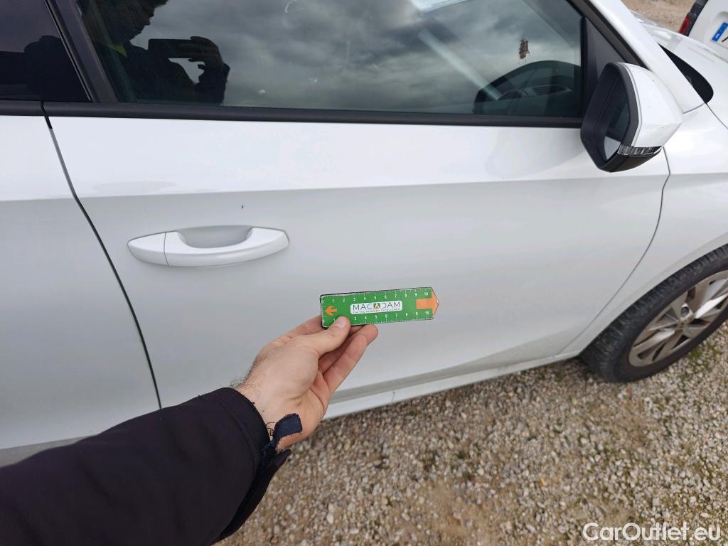  Skoda  Fabia SKODA  / 2021 / 5P / berlina con portón 1.0 TSI 70KW (95CV) Ambition #39