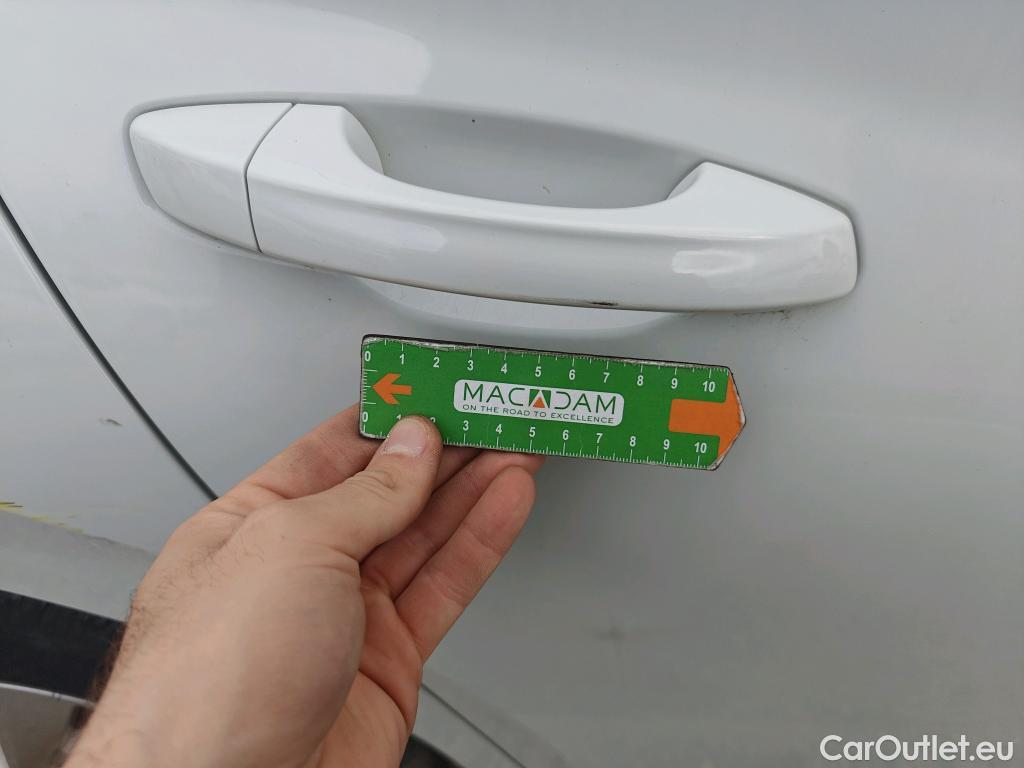  Skoda  Fabia SKODA  / 2021 / 5P / berlina con portón 1.0 TSI 70KW (95CV) Ambition #29