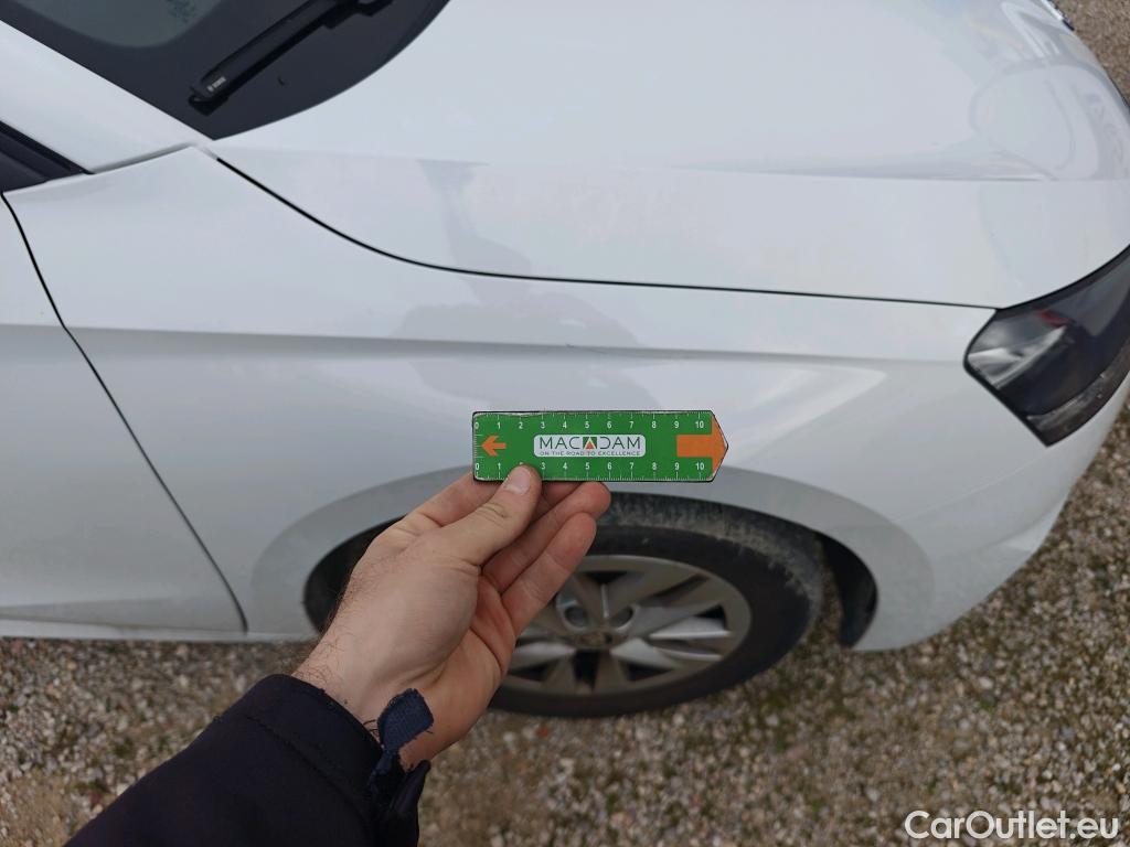  Skoda  Fabia SKODA  / 2021 / 5P / berlina con portón 1.0 TSI 70KW (95CV) Ambition #42