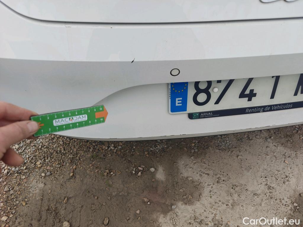  Land Rover  Discovery SEAT Nuevo León / 2020 / 5P / berlina con portón 2.0 TDI 85kW S&S Style Go(SP) #14