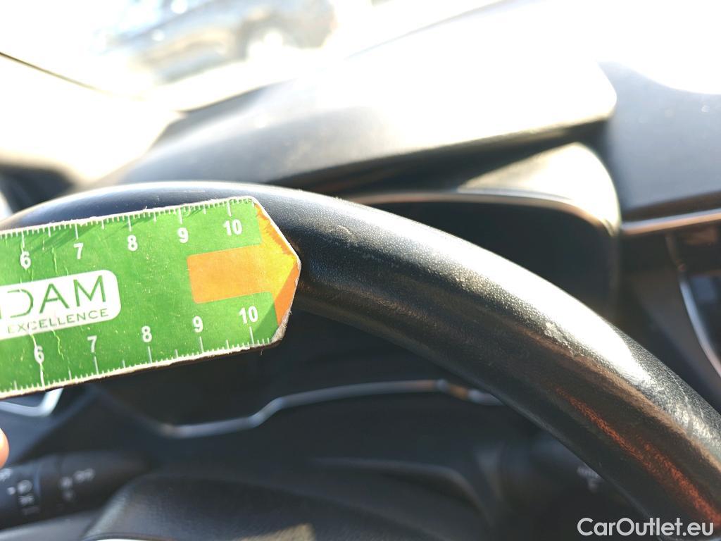  Toyota  Corolla TOYOTA  / 2019 / 5P / familiar 1.8 125H ACTIVE TECH E-CVT TOU SPORT #30