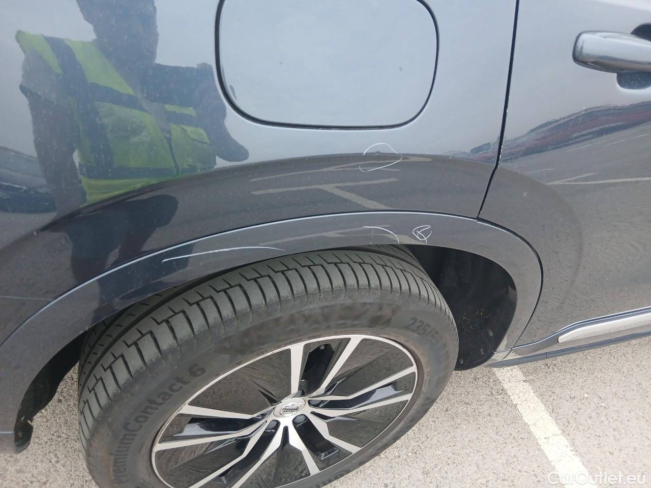  Volvo  XC90  Momentum Plug-In Hybrid AWD 2.0 T8 Twin Engine 390CV AT8 7 Plazas E6dT**27/10/2025 OMA- SE QUEDA EN EL TALLER PARA QUE LO REPAREN** #27