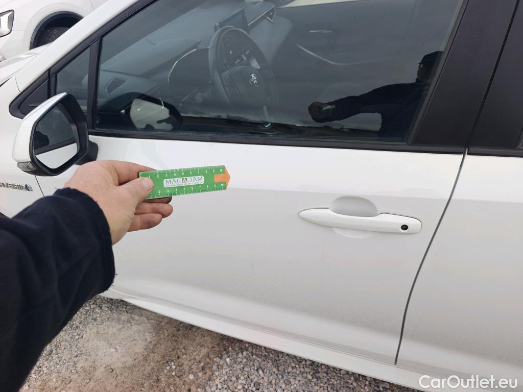  Toyota  Corolla TOYOTA  1.8 125H ACTIVE TECH E-CVT #3