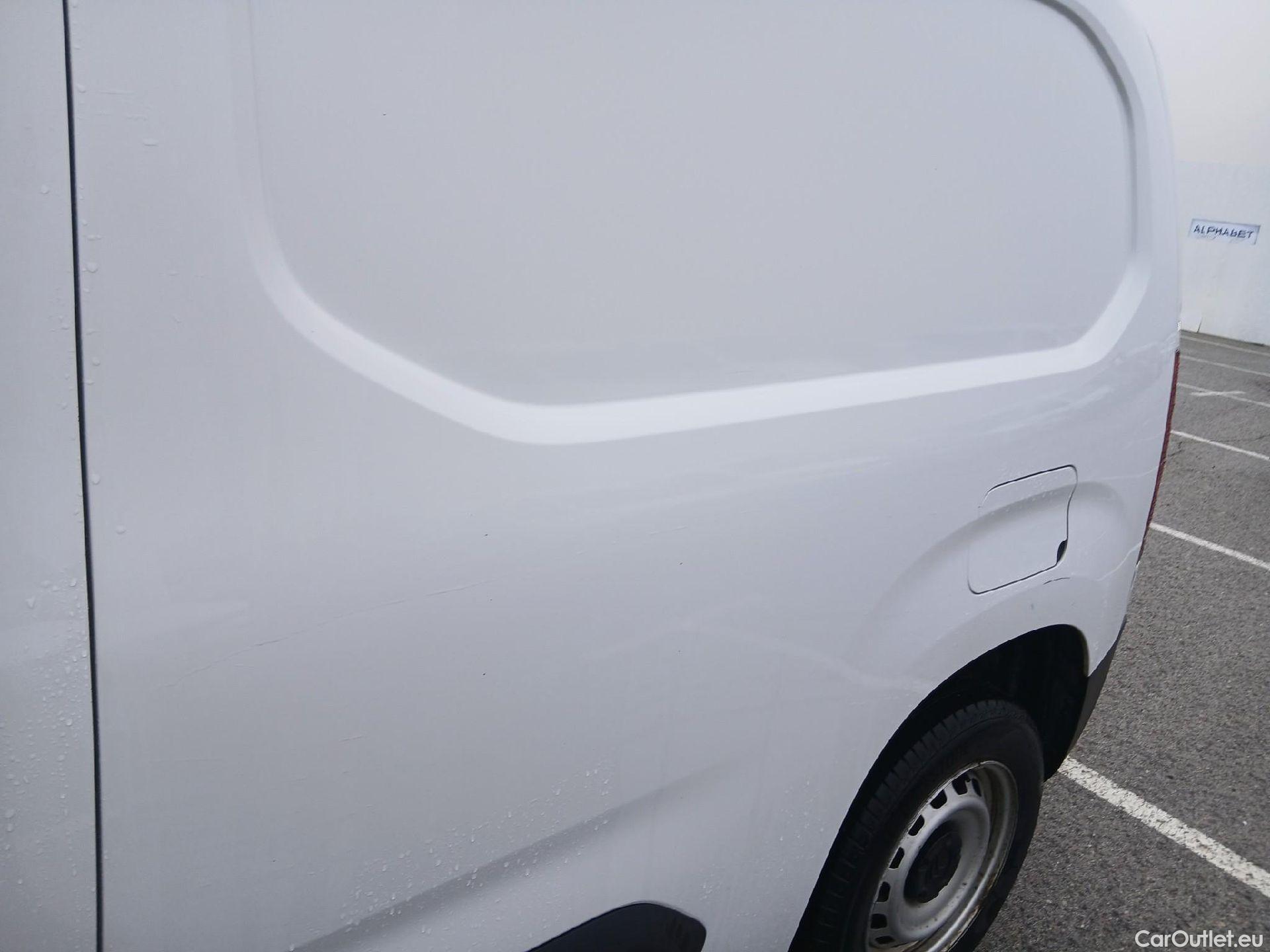  Citroen  Berlingo CITROEN  / 2018 / 4P / furgón derivado de turismo Talla M BlueHDi 100 #14