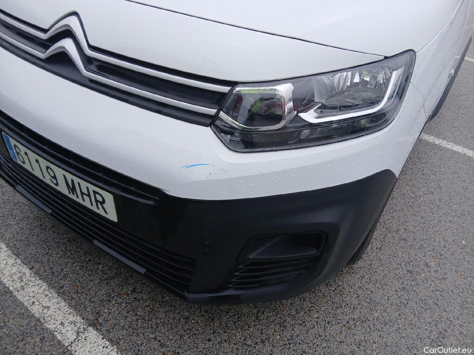  Citroen  Berlingo CITROEN  / 2018 / 4P / furgón derivado de turismo Talla M BlueHDi 100 #11