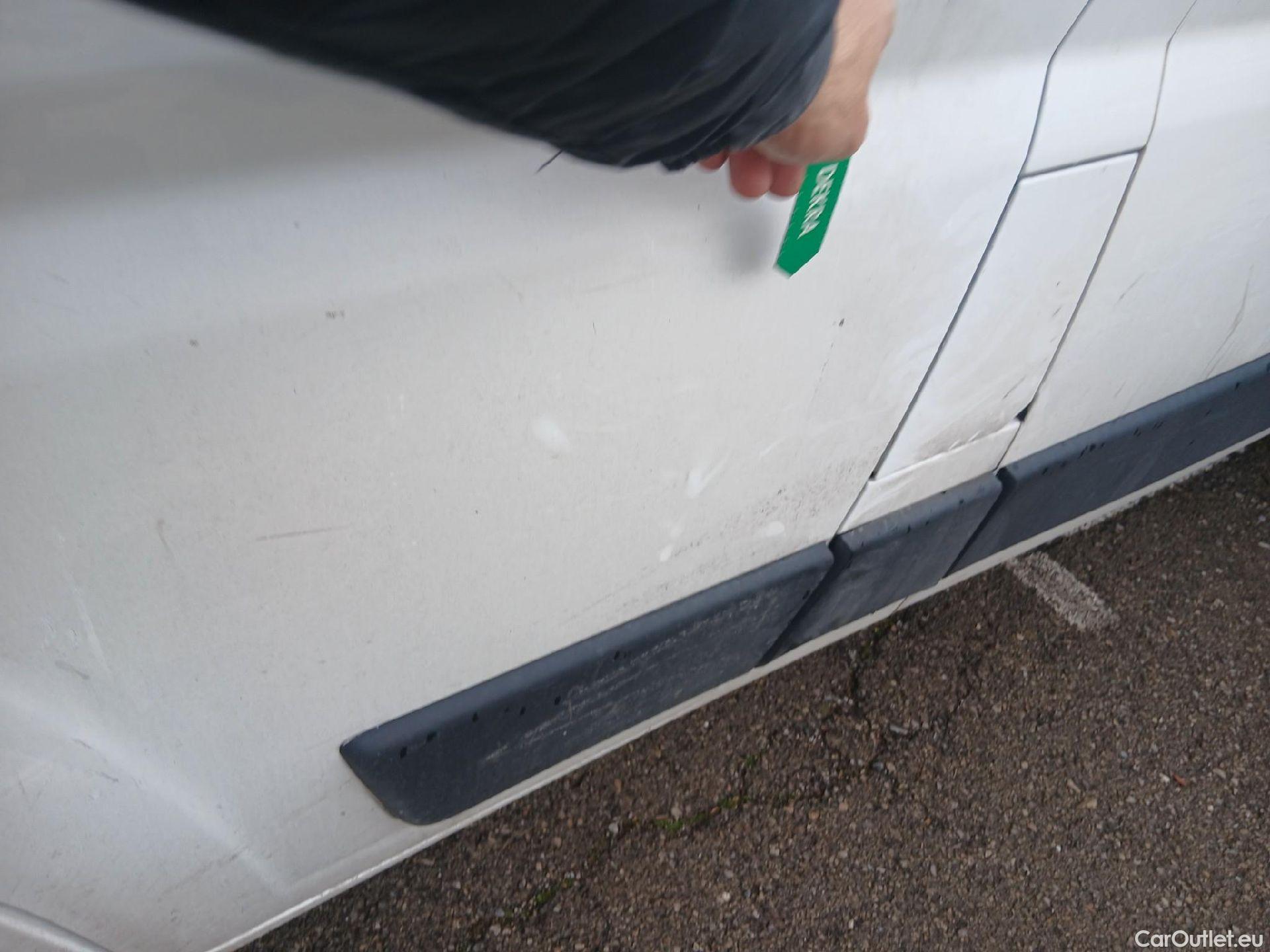  Citroen  Jumper CITROEN  / 2014 / 4P / furgón BlueHDi 81KW (110CV) Furgón 33L2H1 #10