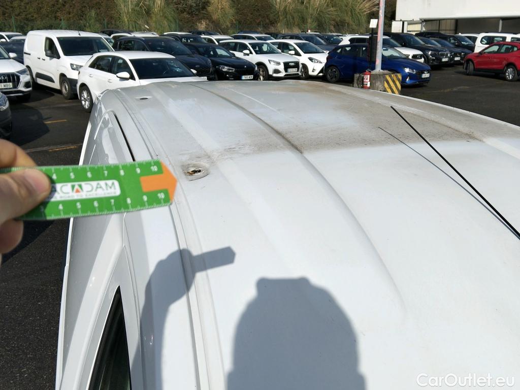  Dacia  Dokker DACIA  / 2013 / 4P / furgón derivado de turismo Van Essential Blue dCi 70kW (95CV) #11