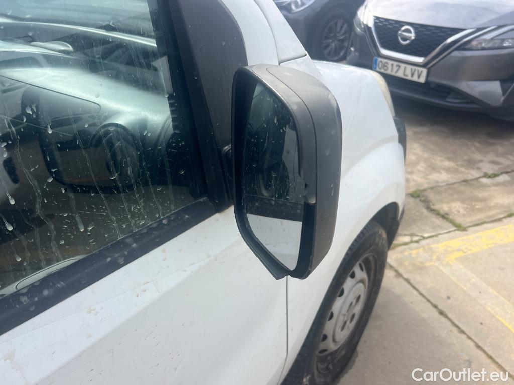  Citroen  Nemo CITROEN  VU 3p 1G furgón derivado de tu HDi 59KW (80CV) Furgón #30