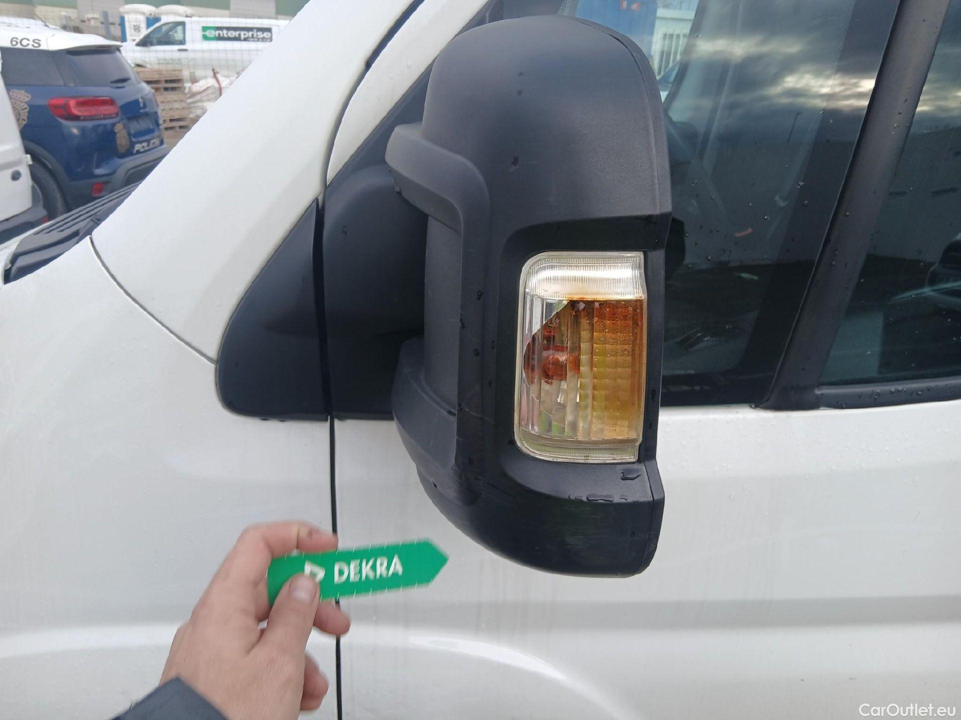  Citroen  Jumper CITROEN  / 2014 / 4P / furgón BlueHDi 81KW (110CV) Furgón 33L2H1 #13