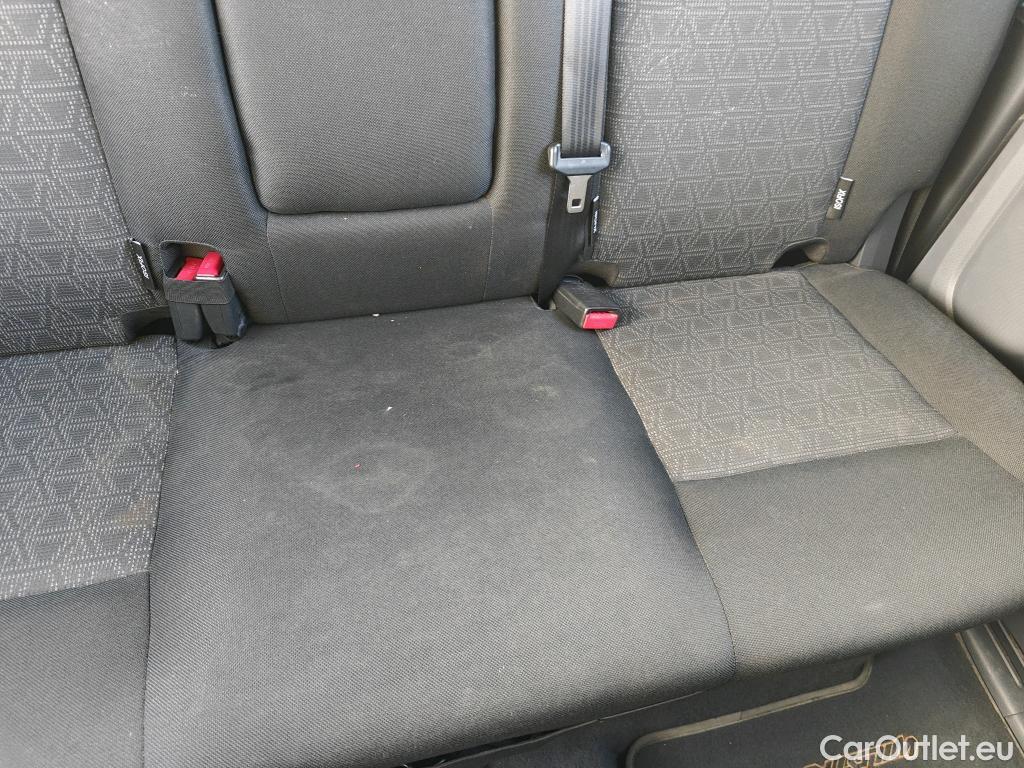  Ford  Ranger FORD  / 2011 / 4P / pickup doble cabina 2.2 TDCi 118kW 4x4 Doble Cab. XL S/S #57