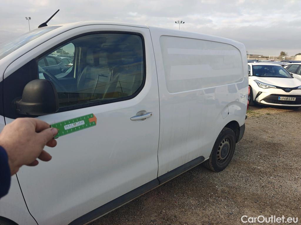  Citroen  Jumpy CITROEN  / 2016 / 4P / furgón Talla XS BlueHDi 120 S&S 6v CityVan #24