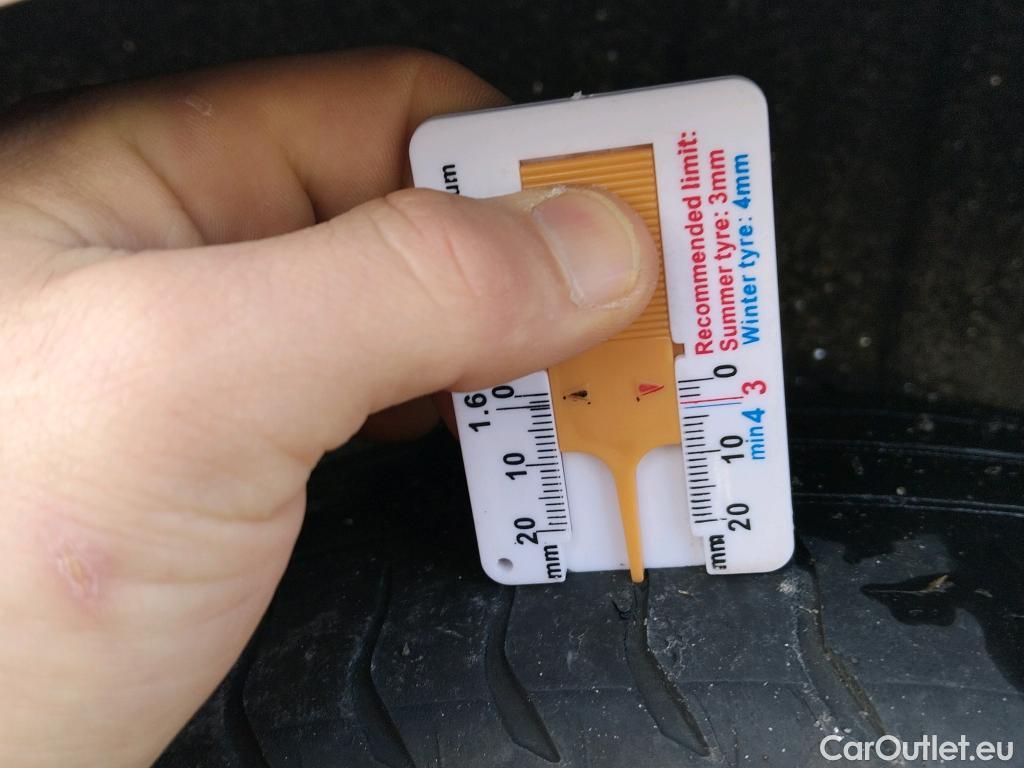  Dacia  Dokker DACIA  / 2013 / 4P / furgón derivado de turismo Van Essential Blue dCi 70kW (95CV) #21