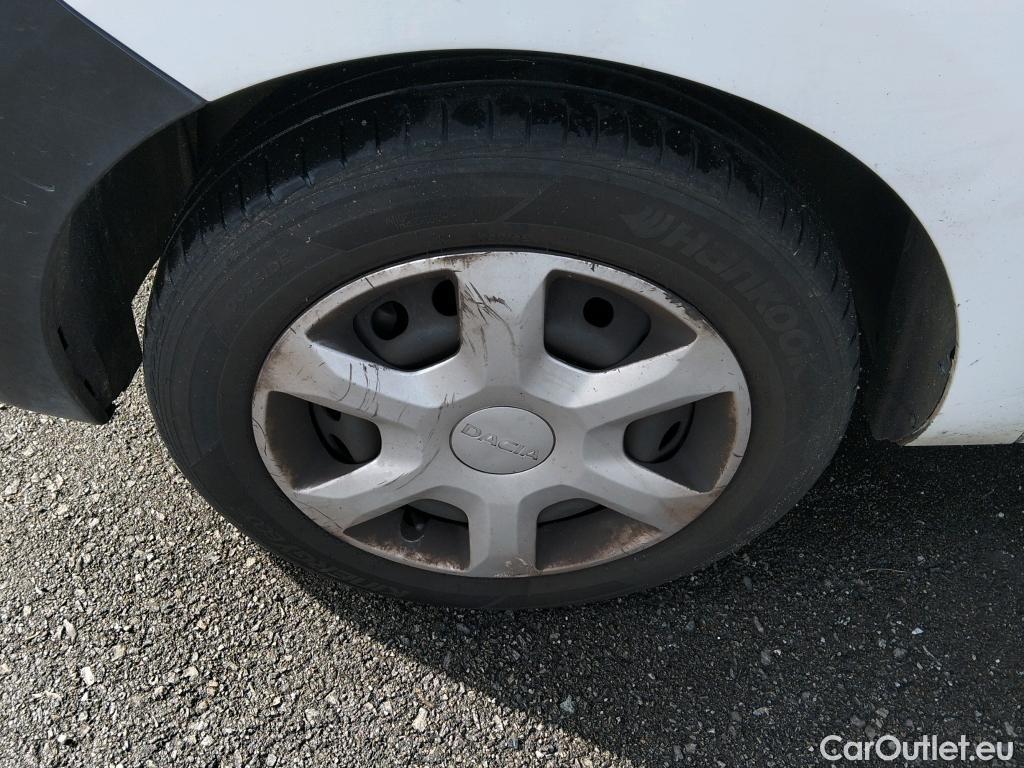  Dacia  Dokker DACIA  / 2013 / 4P / furgón derivado de turismo Van Essential Blue dCi 70kW (95CV) #31