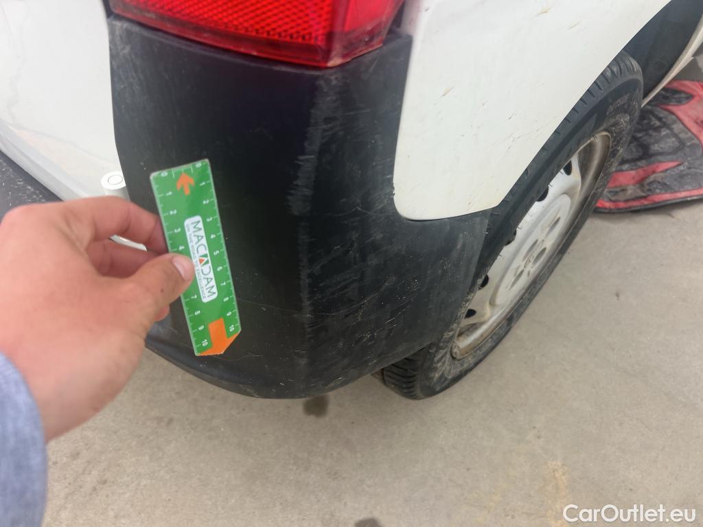  Citroen  Nemo CITROEN  VU 3p 1G furgón derivado de tu HDi 59KW (80CV) Furgón #24