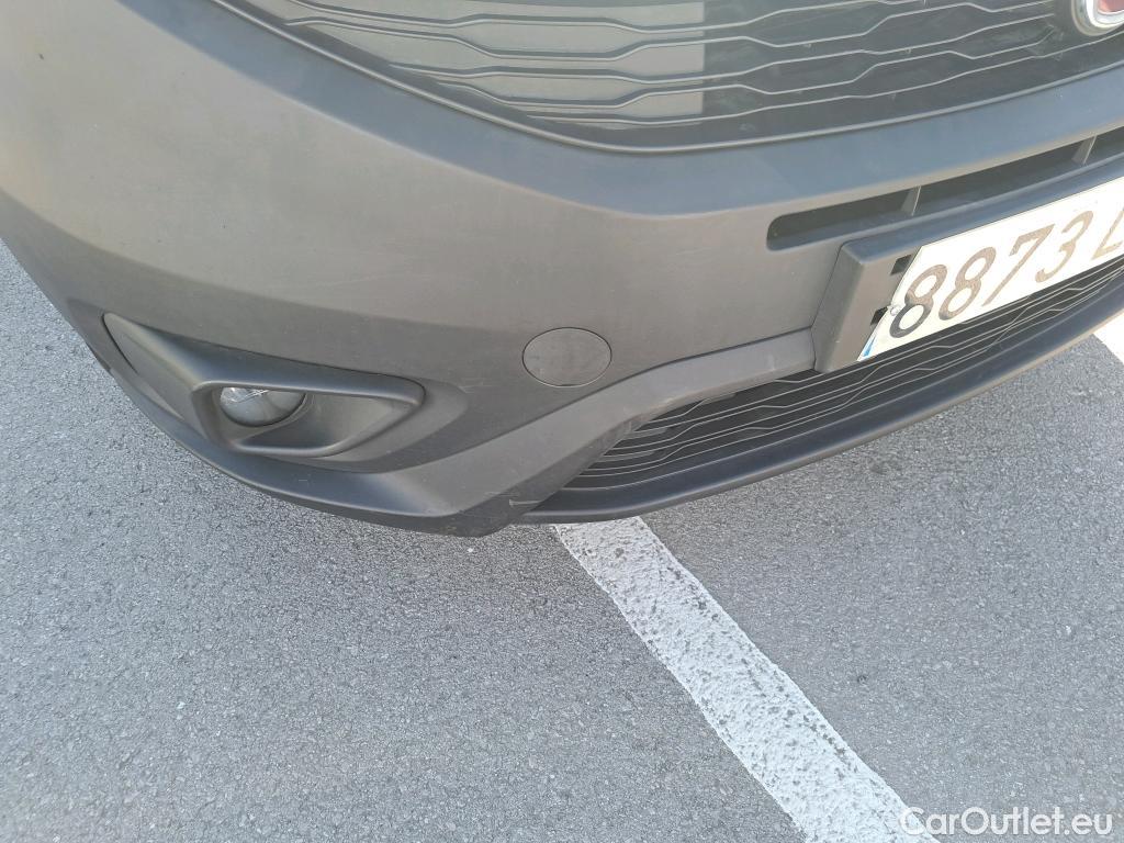  Fiat  Doblo FIAT Doblò Cargo/2015/4P/furgón derivado de turismo Cargo SX 1.6 Mjet 66kW (90CV) (AC) #40