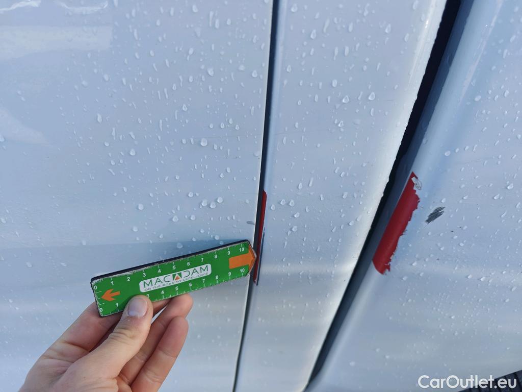  Ford  Ranger FORD  / 2011 / 4P / pickup doble cabina 2.2 TDCi 118kW 4x4 Doble Cab. XL S/S #48