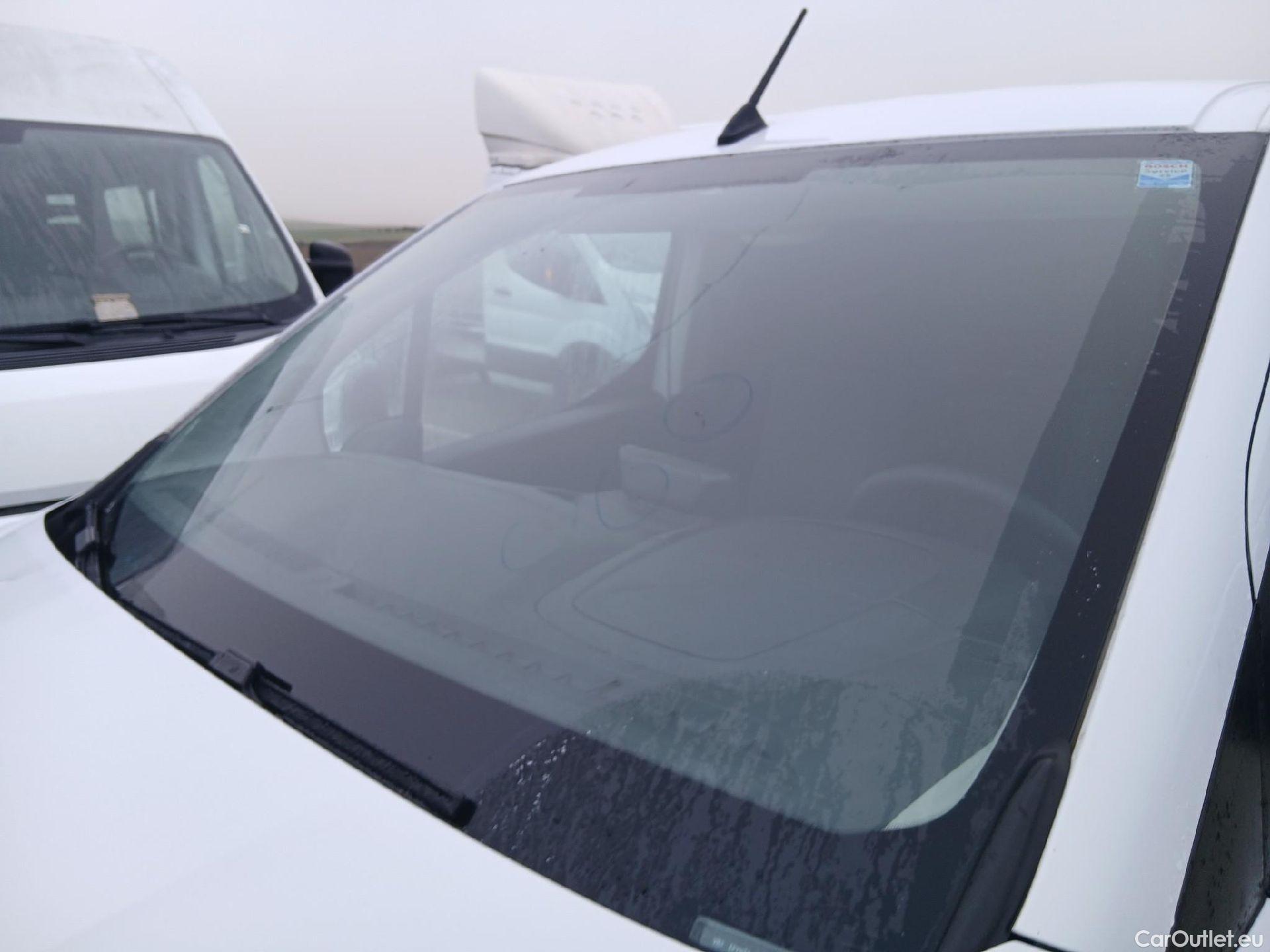  Citroen  Berlingo CITROEN  / 2018 / 4P / furgón derivado de turismo Talla M BlueHDi 100 #7