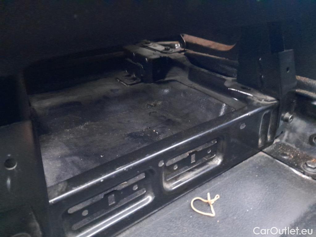  Fiat  Doblo FIAT Doblò Cargo/2015/4P/furgón derivado de turismo Cargo Maxi Base Plus 1.4 Tjet 89kW GNC #17