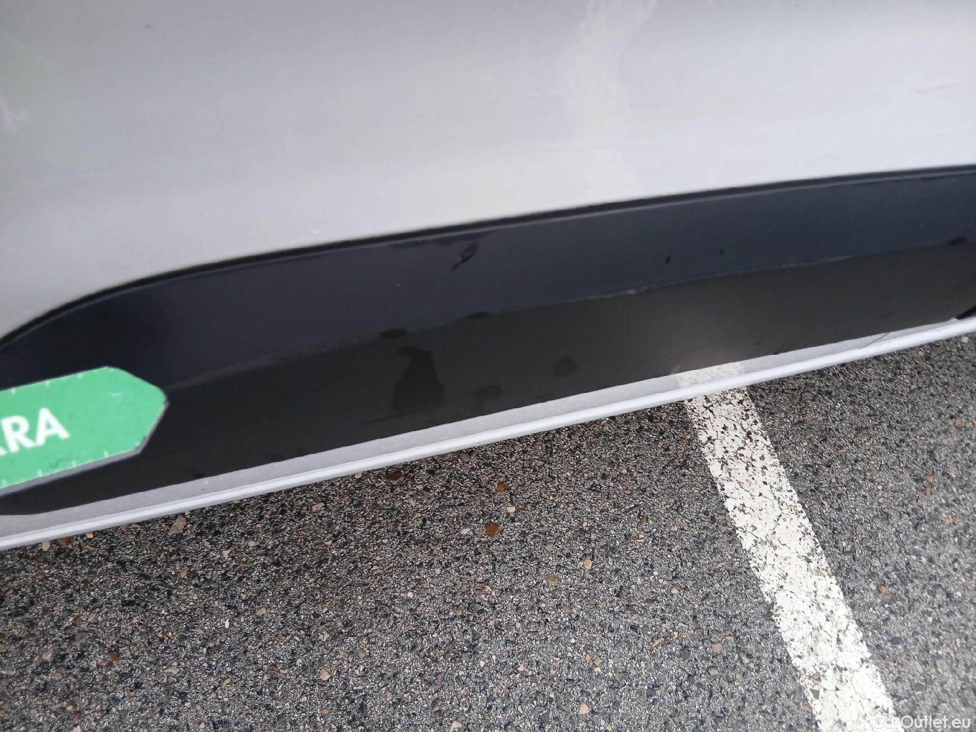  Citroen  Berlingo CITROEN  / 2018 / 4P / furgón derivado de turismo Talla M BlueHDi 100 #22