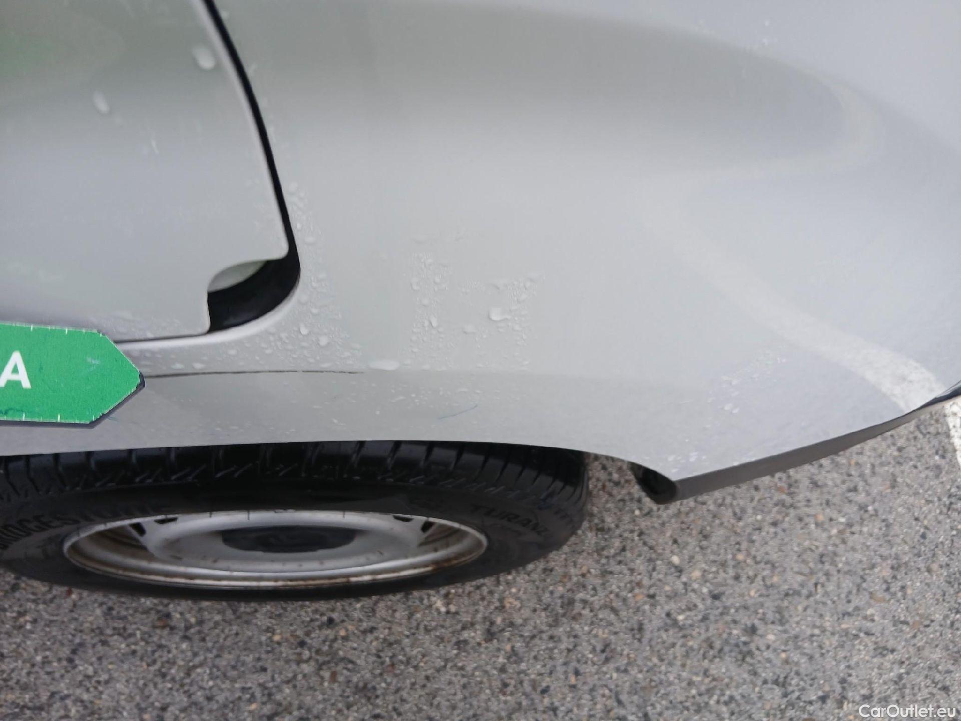  Citroen  Berlingo CITROEN  / 2018 / 4P / furgón derivado de turismo Talla M BlueHDi 100 #15