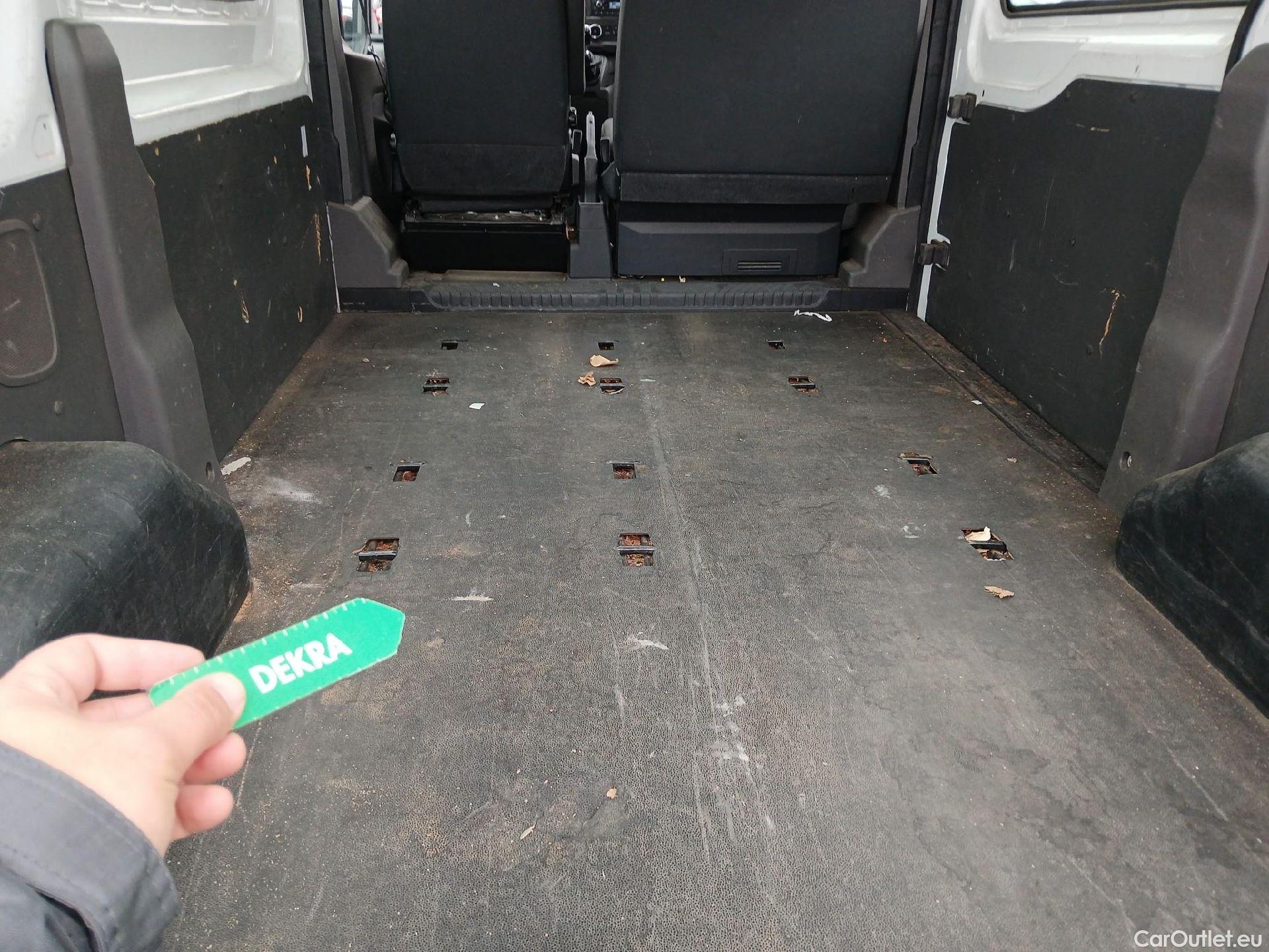  Ford  Transit FORD  / 2013 / 4P / combi 330 96kW L2H2 Kombi Trend MHEV #21