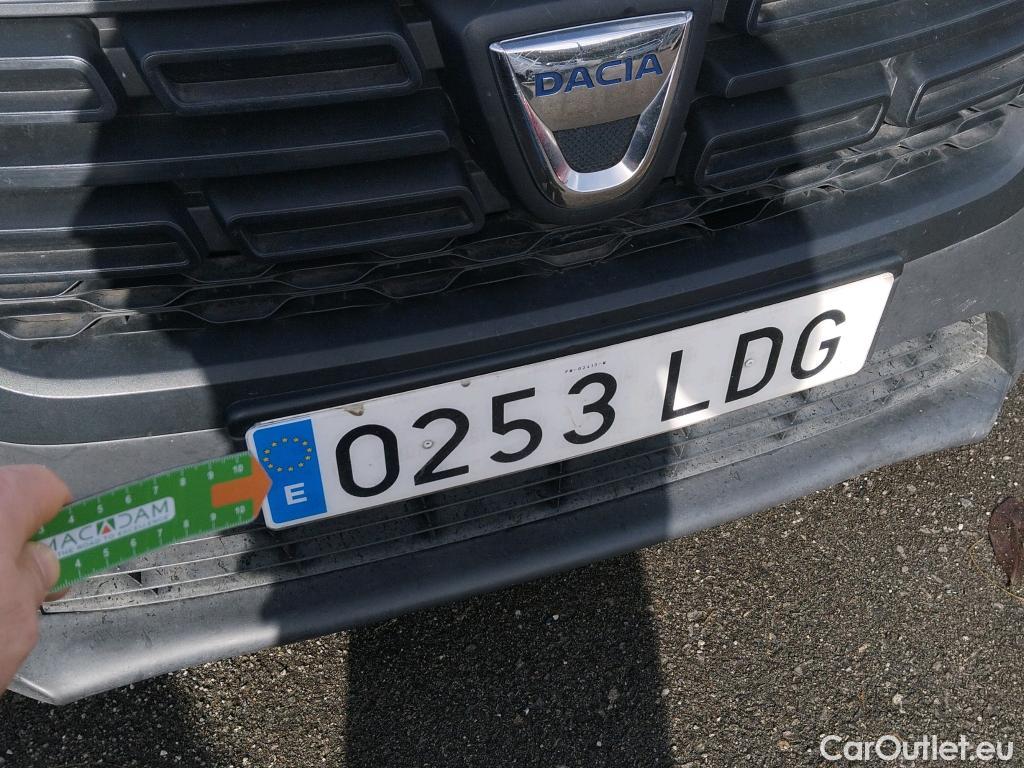  Dacia  Dokker DACIA  / 2013 / 4P / furgón derivado de turismo Van Essential Blue dCi 70kW (95CV) #40