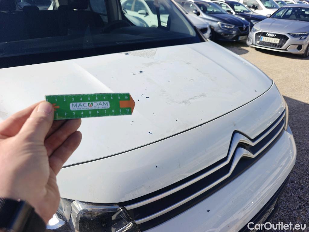  Citroen  Berlingo CITROEN  / 2018 / 4P / combi Talla M BlueHDi 100 LIVE (AC) #16