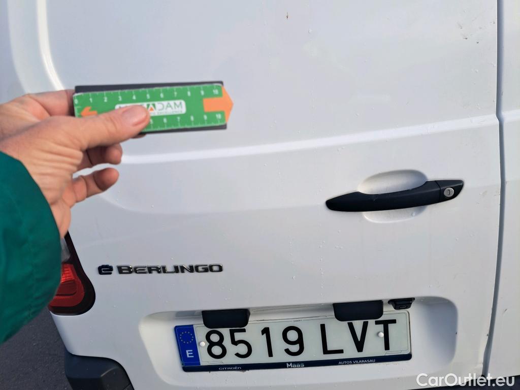  Citroen  Berlingo CITROEN  / 2018 / 4P / furgón derivado de turismo Talla M e- 50kWh CLUB #24