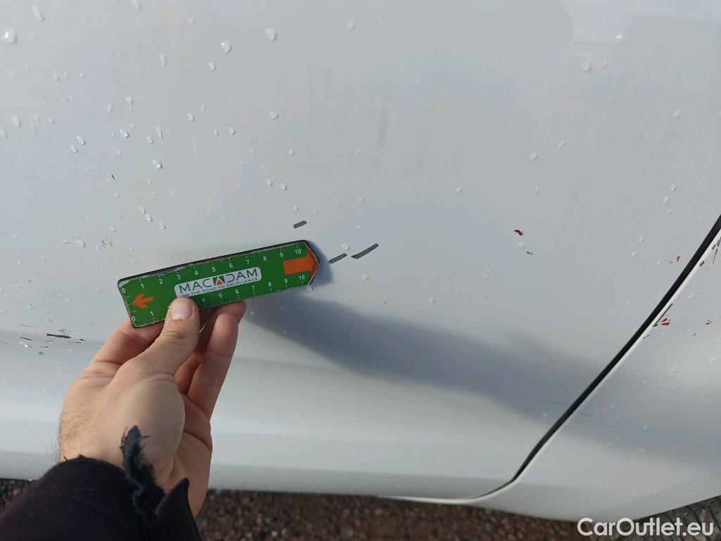  Ford  Ranger FORD  / 2011 / 4P / pickup doble cabina 2.2 TDCi 118kW 4x4 Doble Cab. XL S/S #32