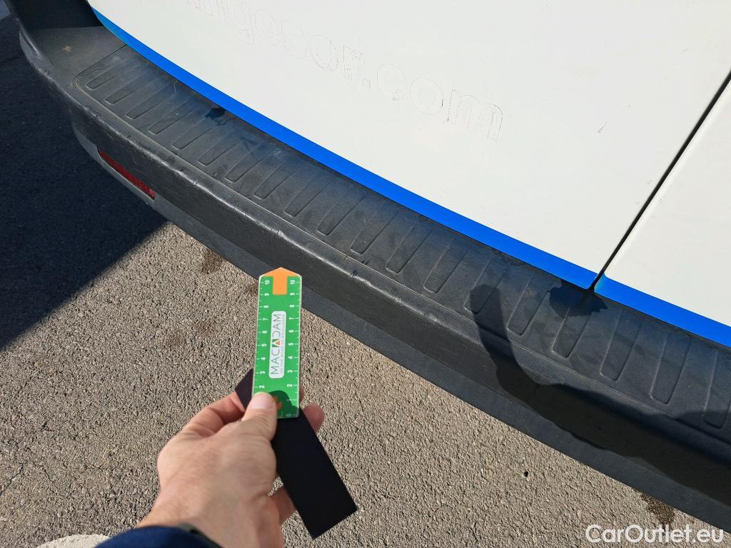  Fiat  Doblo FIAT Doblò Cargo/2015/4P/furgón derivado de turismo Cargo SX 1.6 Mjet 66kW (90CV) (AC) #32