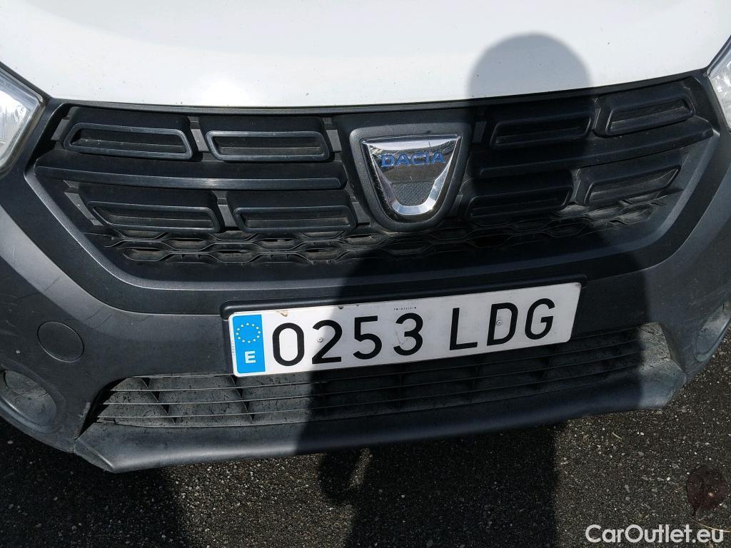  Dacia  Dokker DACIA  / 2013 / 4P / furgón derivado de turismo Van Essential Blue dCi 70kW (95CV) #39