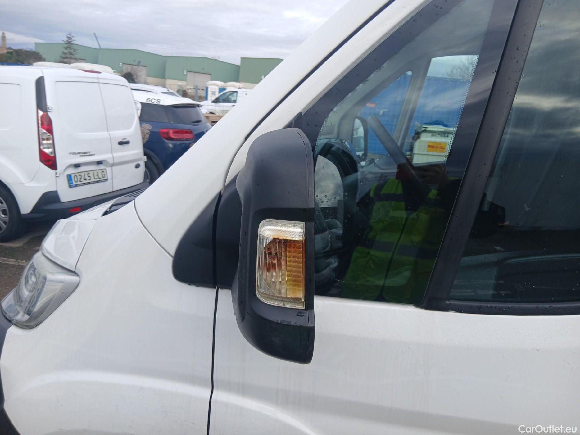  Citroen  Jumper CITROEN  / 2014 / 4P / furgón BlueHDi 81KW (110CV) Furgón 33L2H1 #11