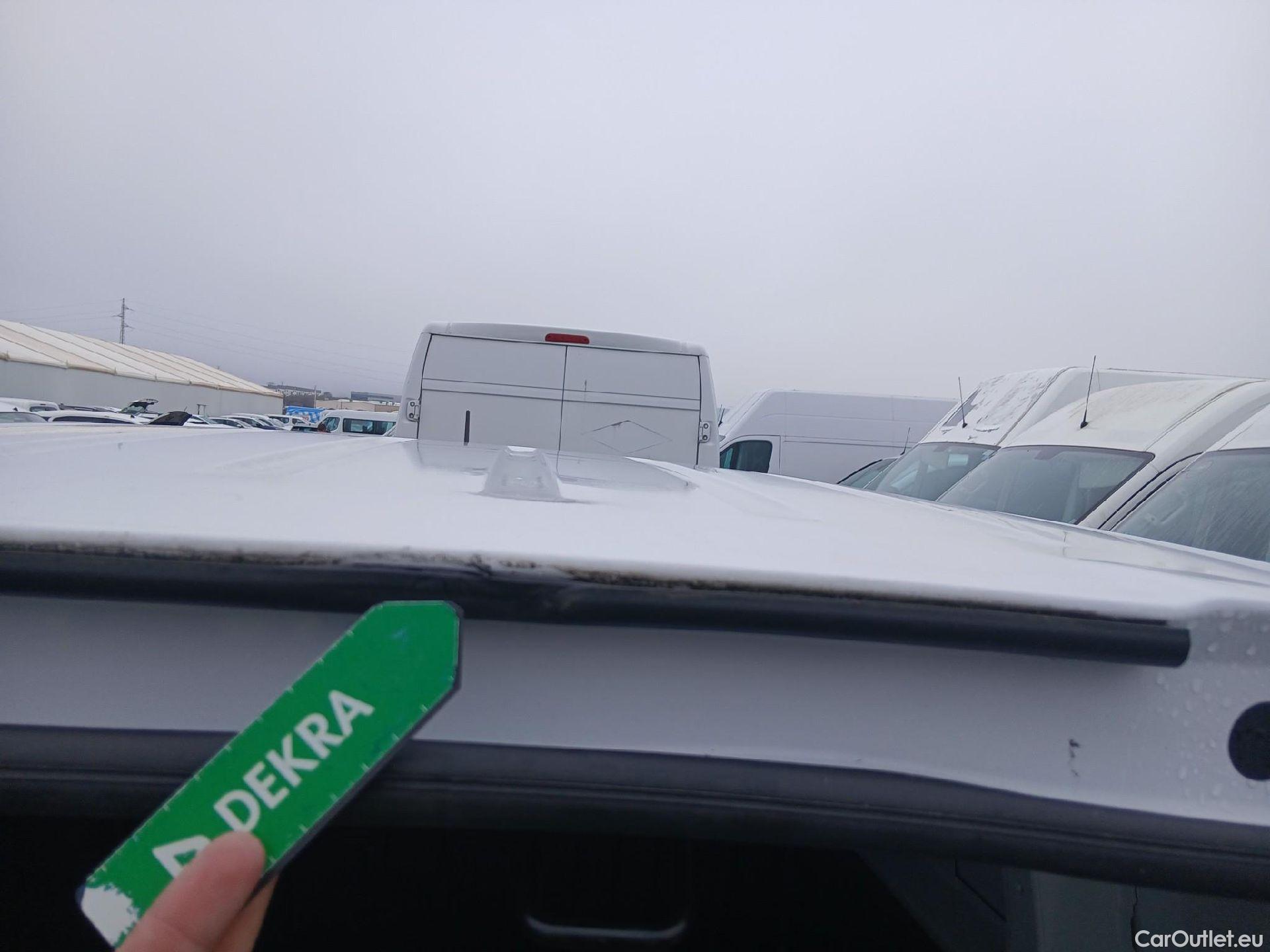  Citroen  Berlingo CITROEN  / 2018 / 4P / furgón derivado de turismo Talla M BlueHDi 100 #2