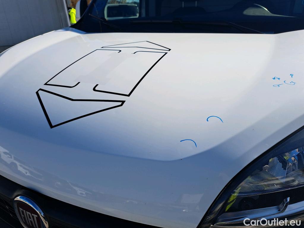  Fiat  Doblo FIAT Doblò Cargo/2015/4P/furgón derivado de turismo Cargo SX 1.6 Mjet 66kW (90CV) (AC) #11